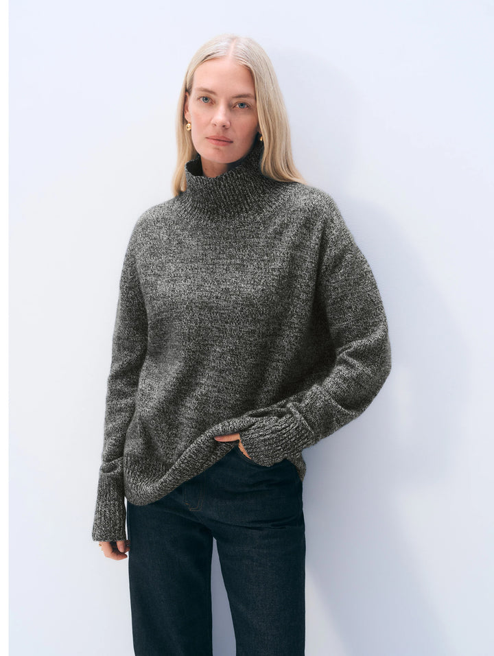 White + Warren - Pull oversize en cachemire à col montant