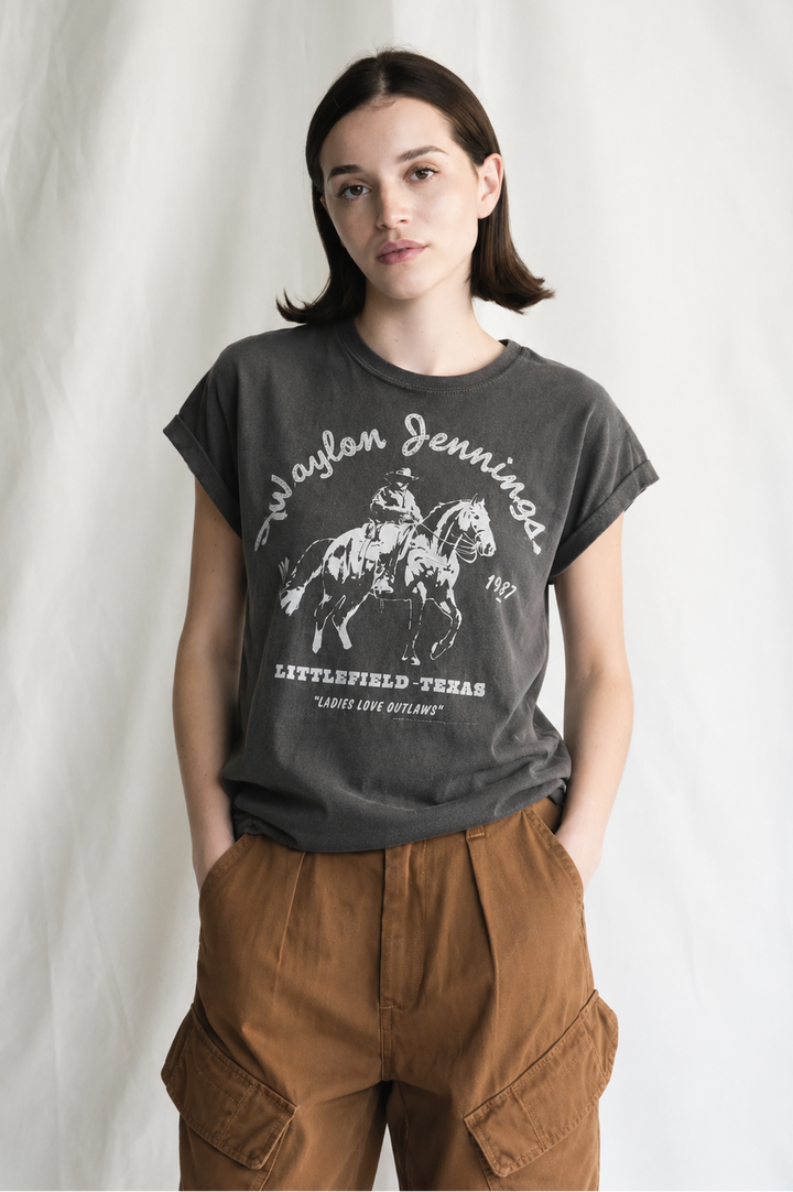 People of Leisure -T. Shirt Waylon Jennings