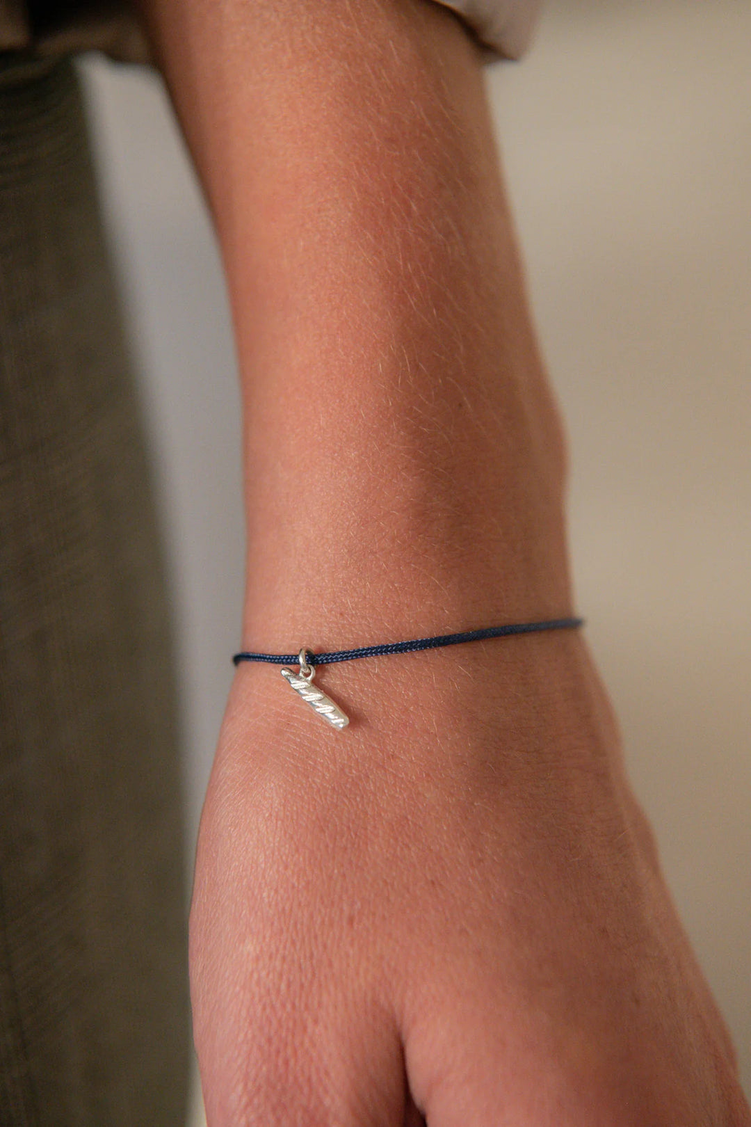 Deux Lions -  Bracelet La Baguette Cordon Bleu en Argent