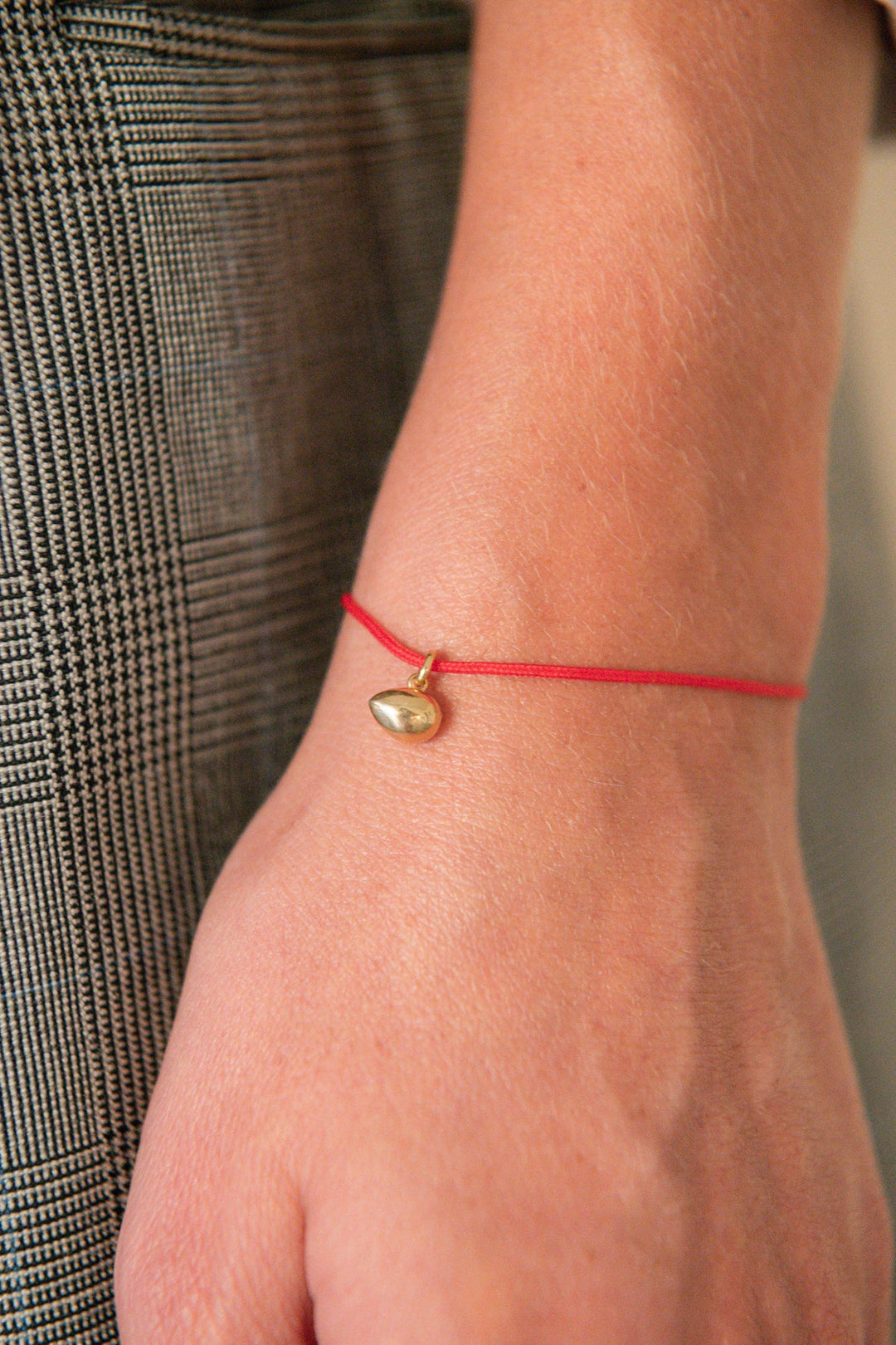 Deux Lions -  Bracelet L'Olive Cordon Rouge en Or