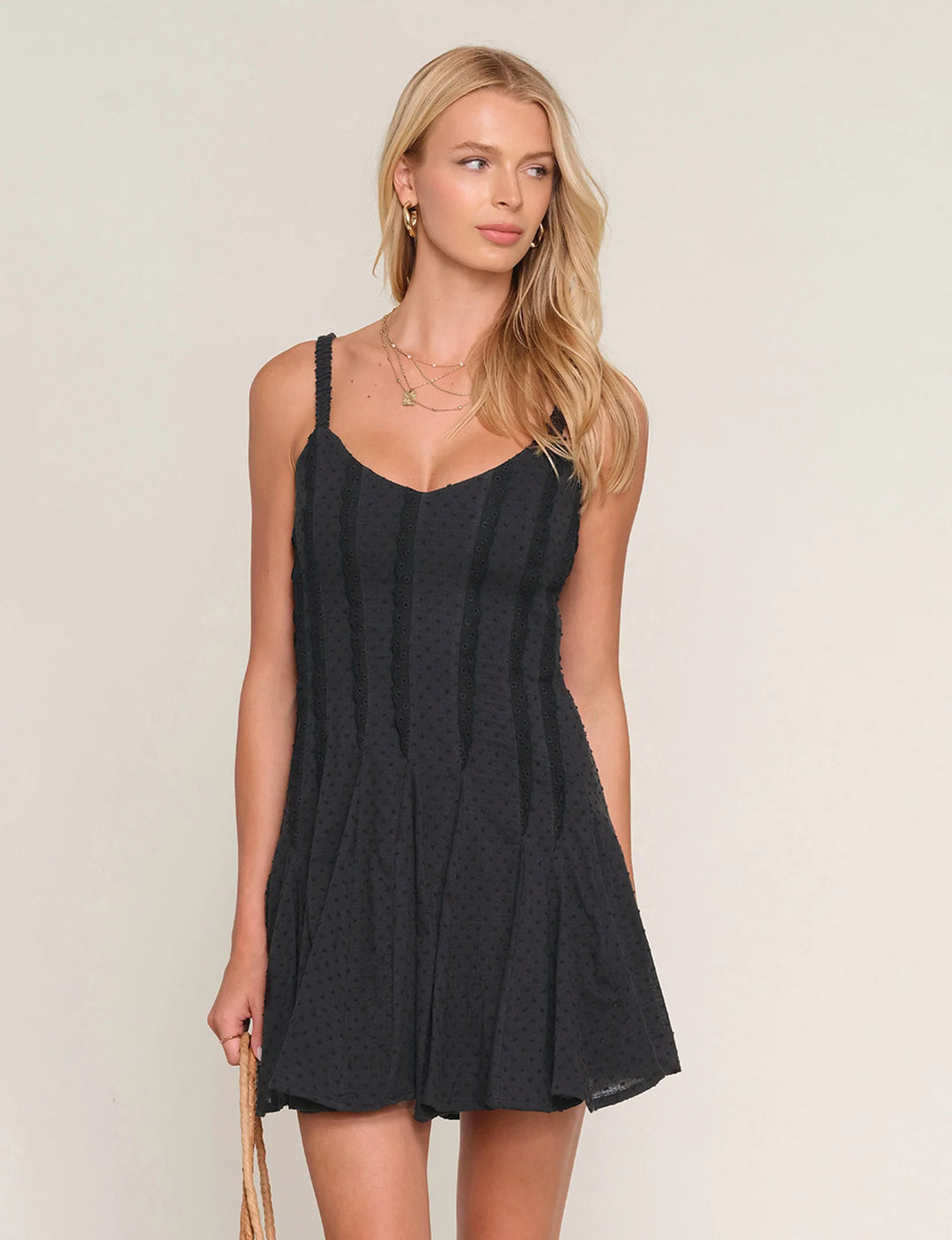 Heartloom - Robe Eula