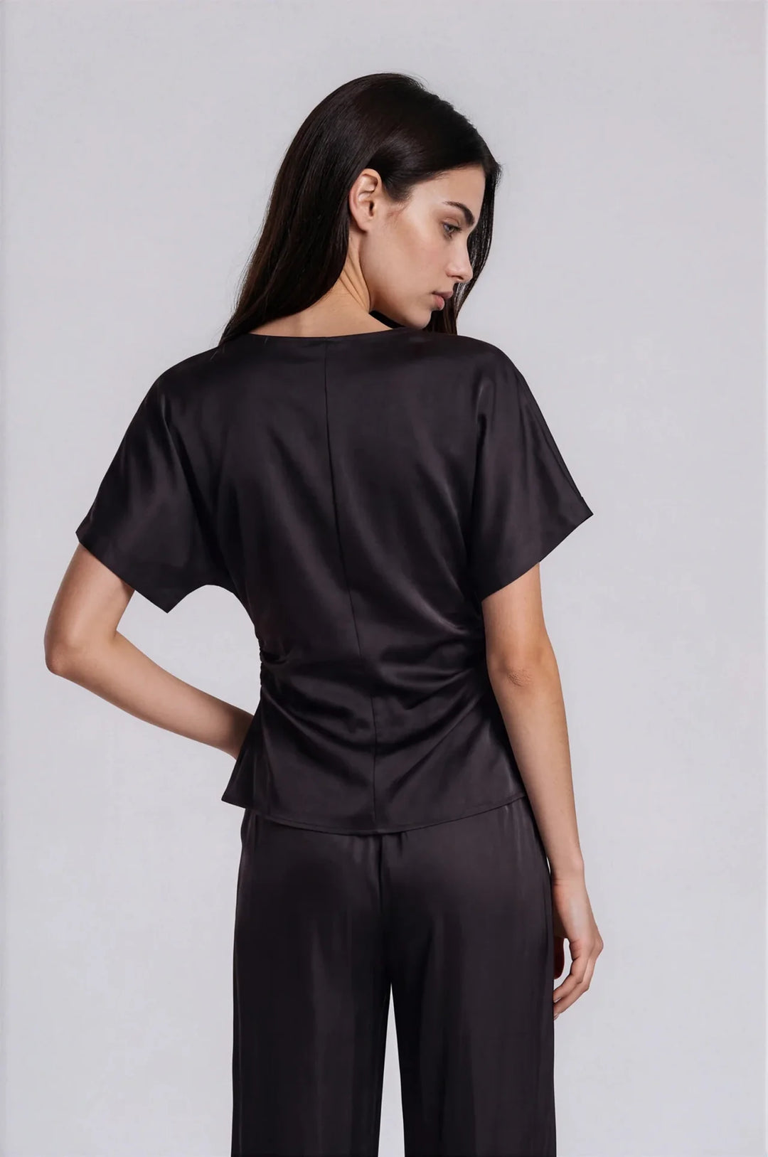 Pure &amp; Simple - Haut cintré Black Tie Affair