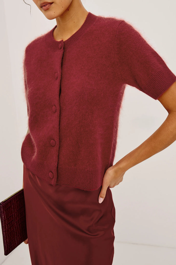 Rails - Cardigan Roman