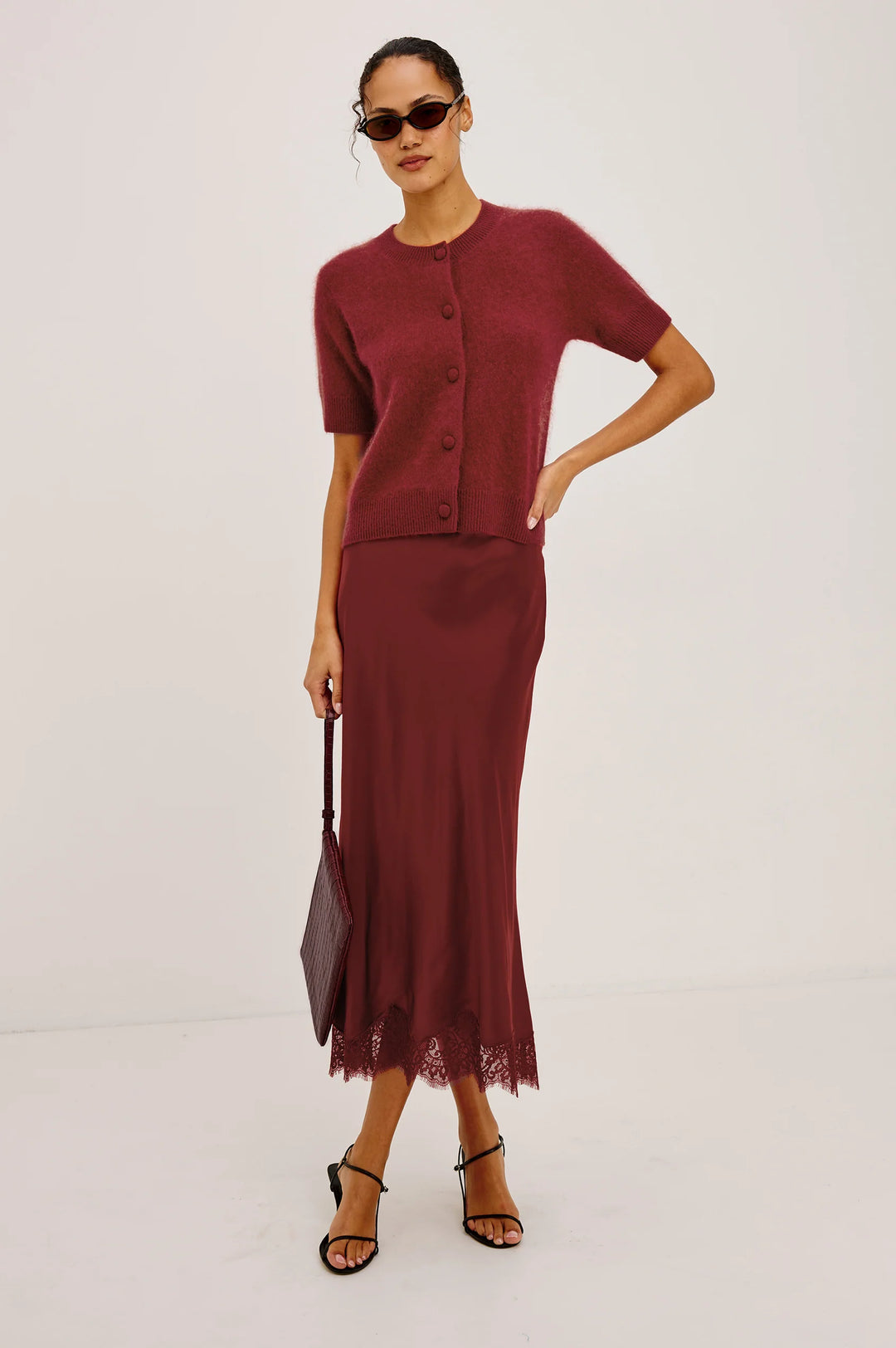 Rails - Cardigan Roman