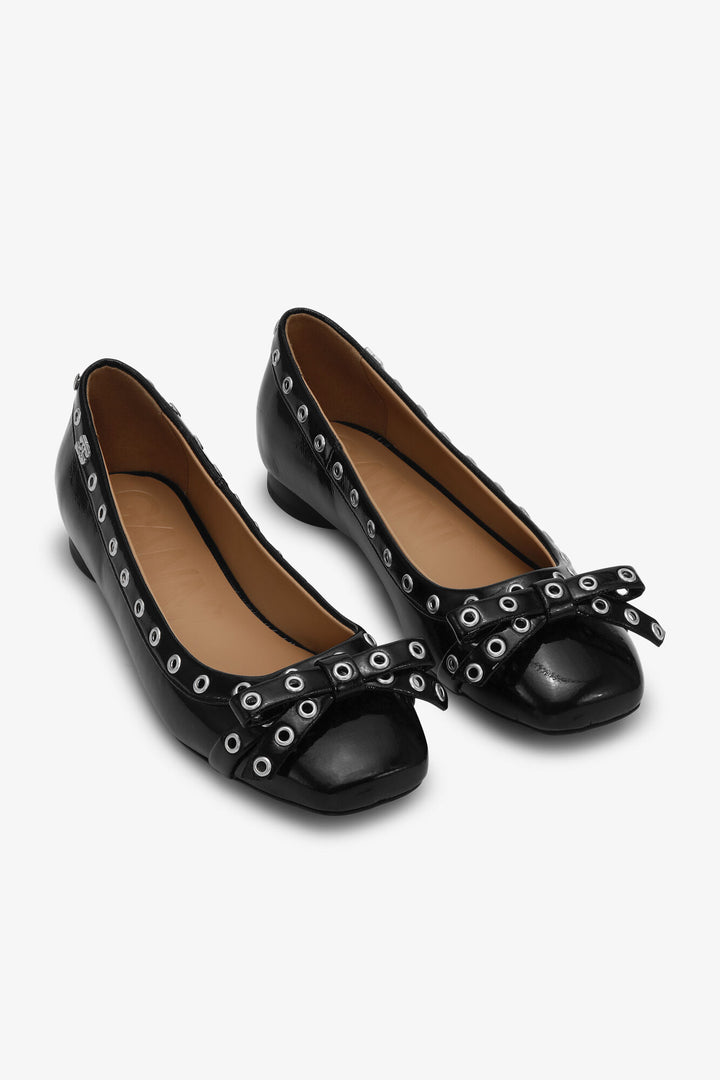 Ganni - Eyelets Bow Ballerina Naplack - Boutique Billie 