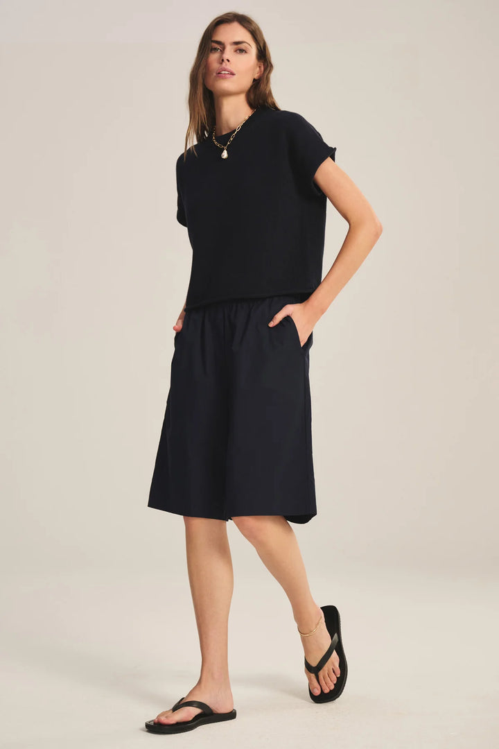 Velvet - Short Tomok