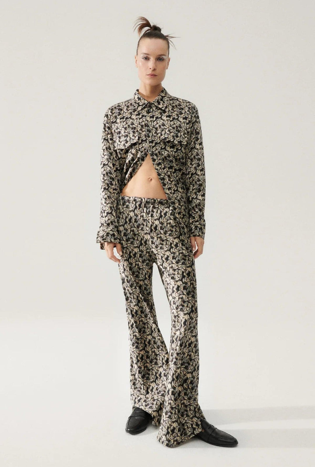 Billie Boutique - Silk Laundry - Bias Cut Pants Pellican