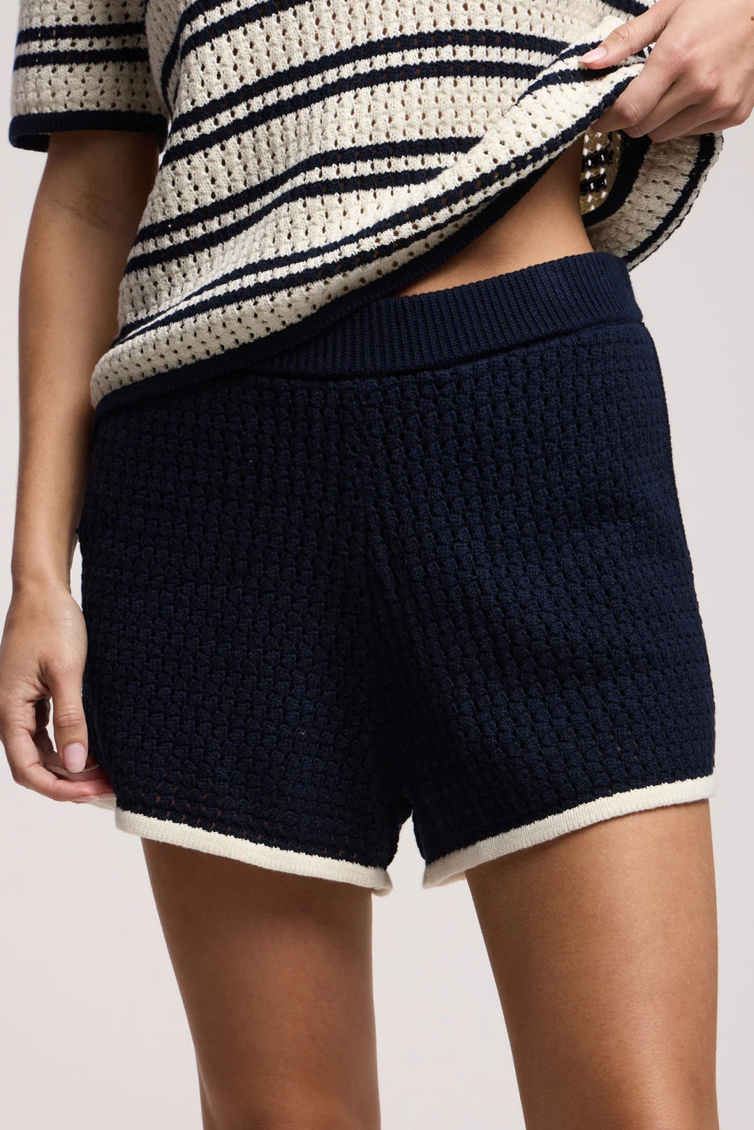 Velvet - Jenifer Shorts