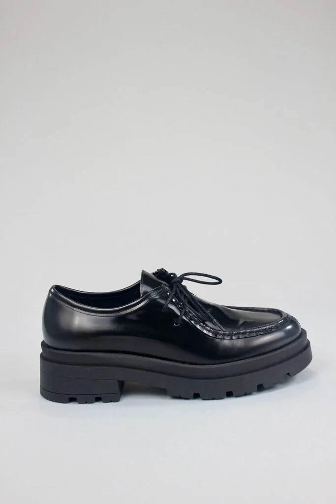 Sister X Sister - Gill